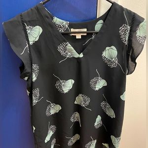 Loft Black & Green floral flutter sleeve V-neck blouse